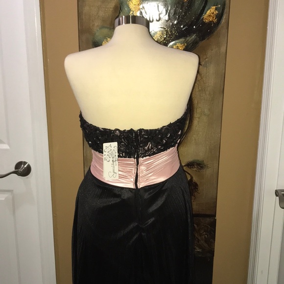 Speechless dress size 9 - Picture 4 of 5